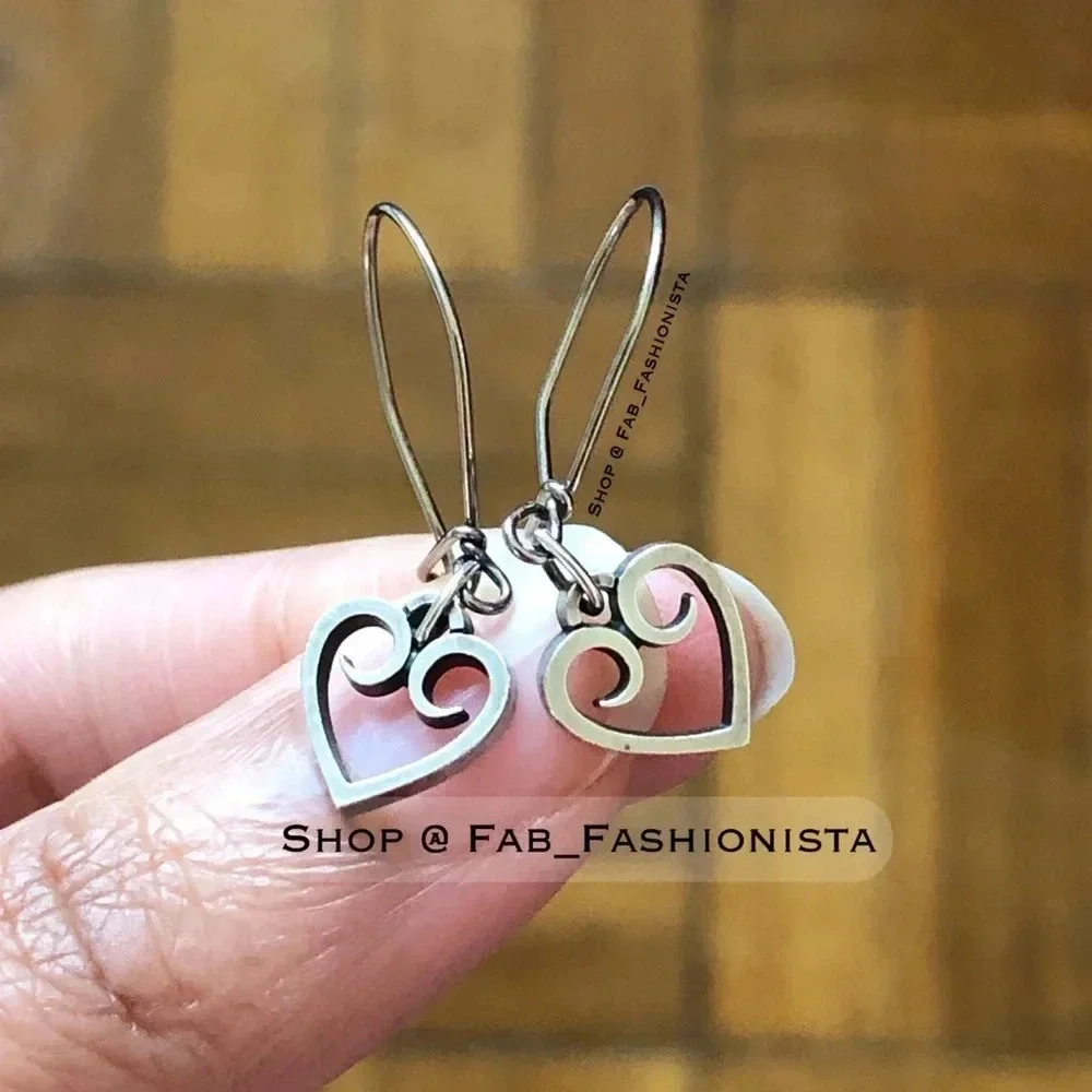 James Avery Retired Sterling Silver Heart Earrings